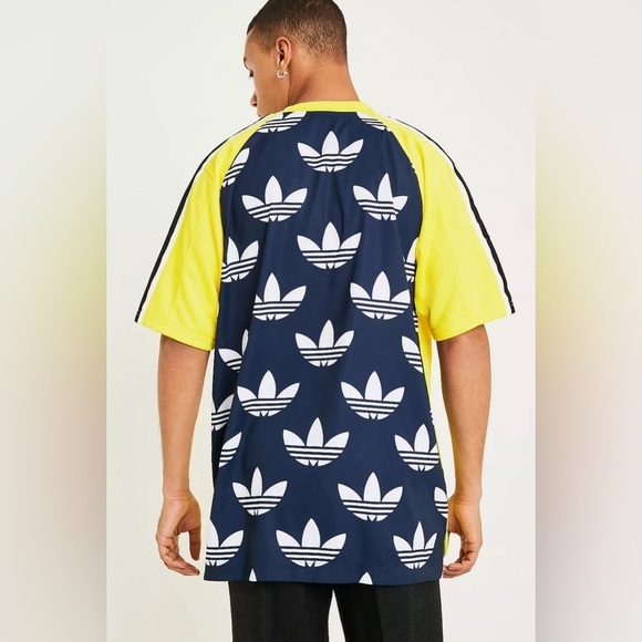 adidas Other - Adidas Originals Trefoil Logo Allover Print T Shirt